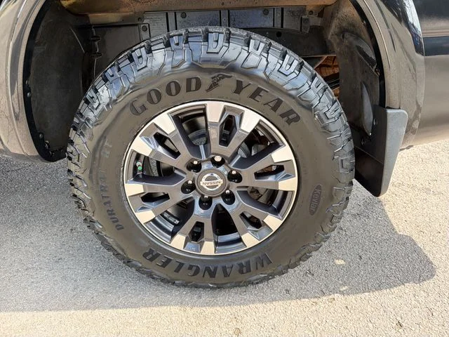 Used 2017 Black Nissan PRO-4X image 31
