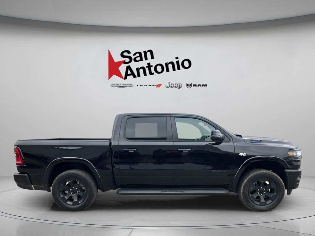New 2026 Diamond Black Crystal Pearl-Coat Exterior Paint RAM Big Horn/Lone Star image 18