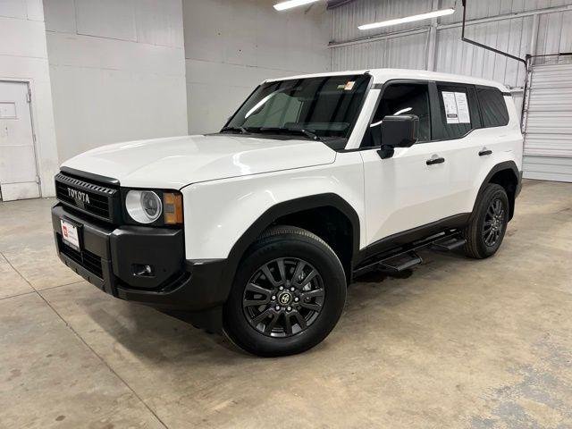 Used 2025 ICE CAP Toyota  image 3