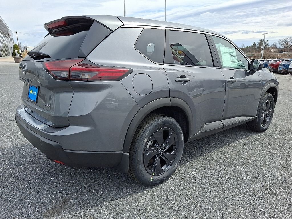 2026 Nissan Rogue — photo 4