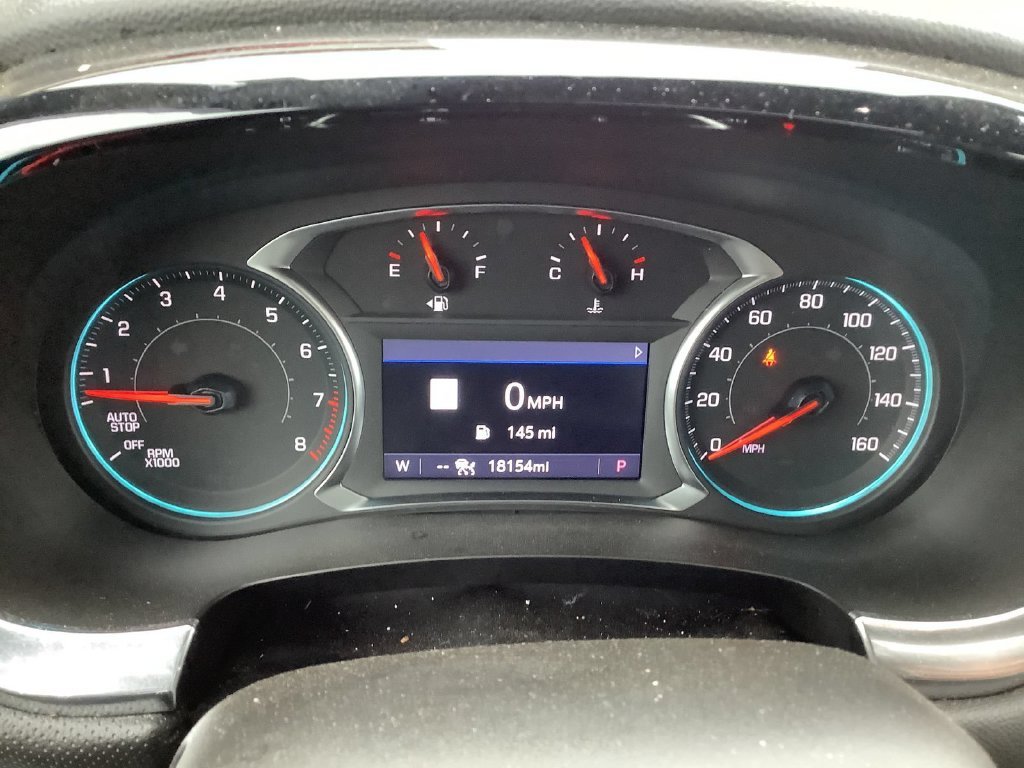 Used 2023 White Chevrolet RS image 9