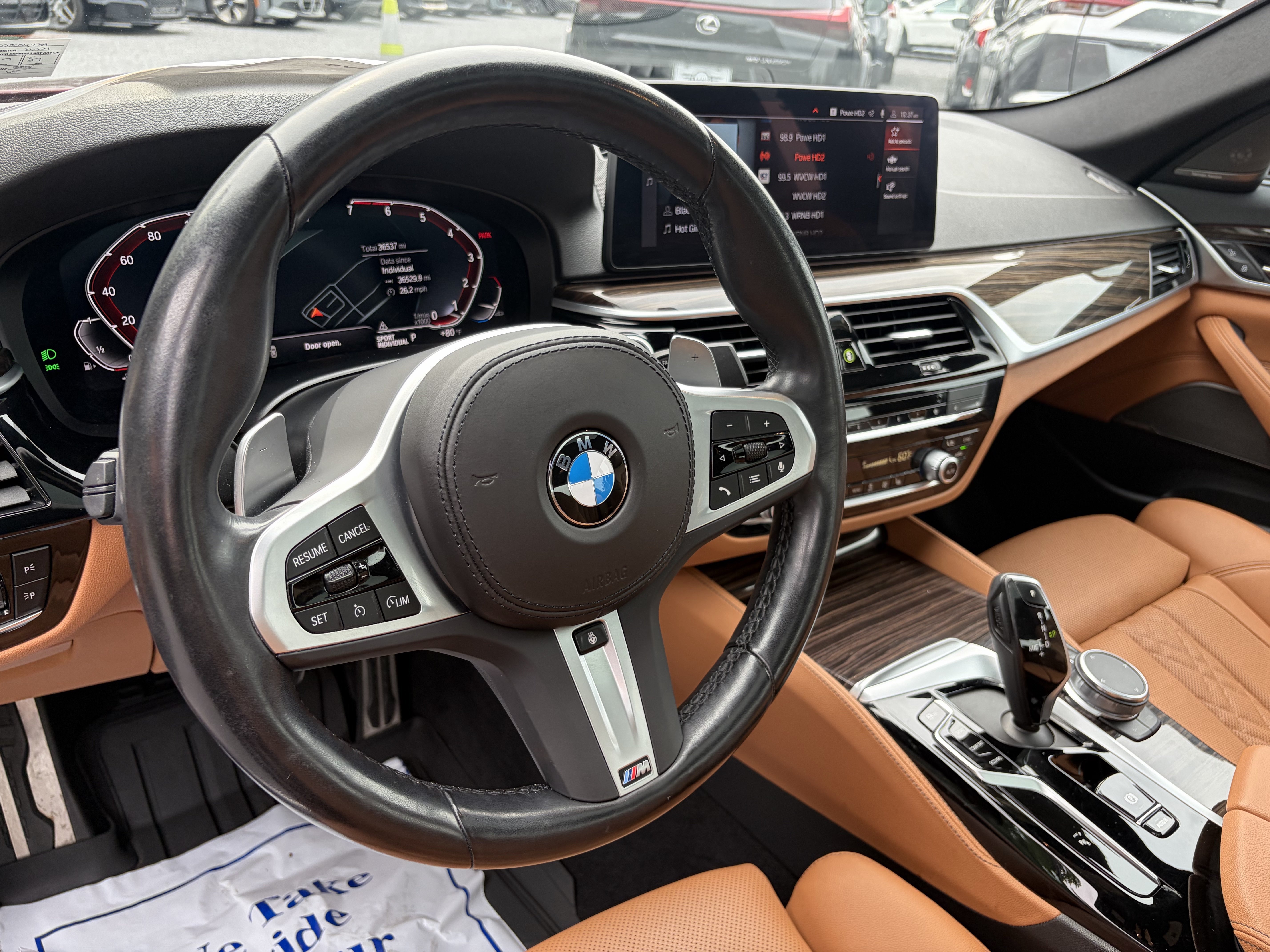 Used 2023 AVENTURIN RED MET BMW 530i xDrive image 12