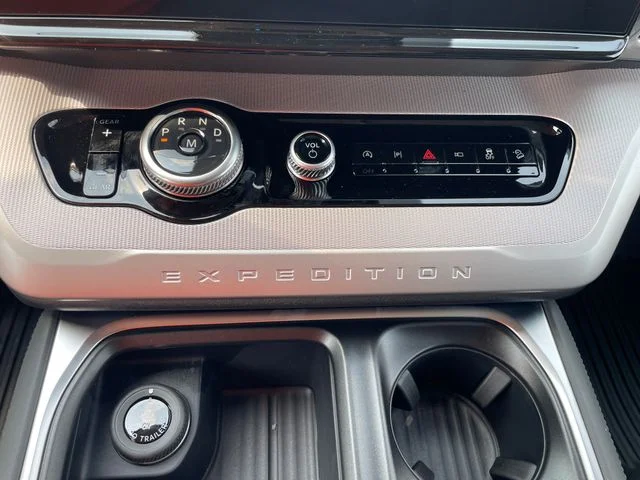 New 2026 Gray Ford Active image 25