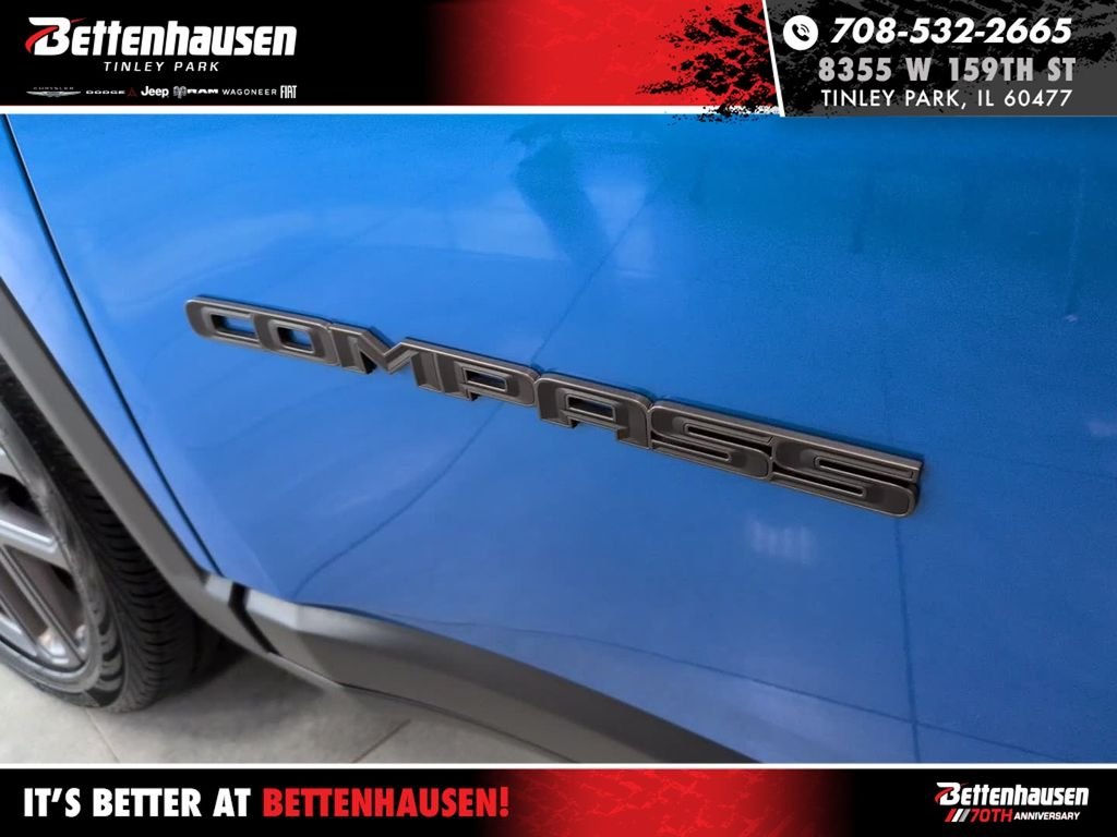 New 2026 Hydro Blue Pearlcoat Jeep Limited image 13