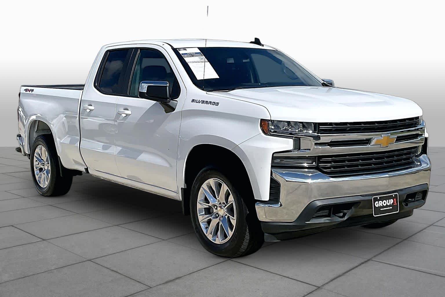 Used 2020 Summit White Chevrolet LT image 3