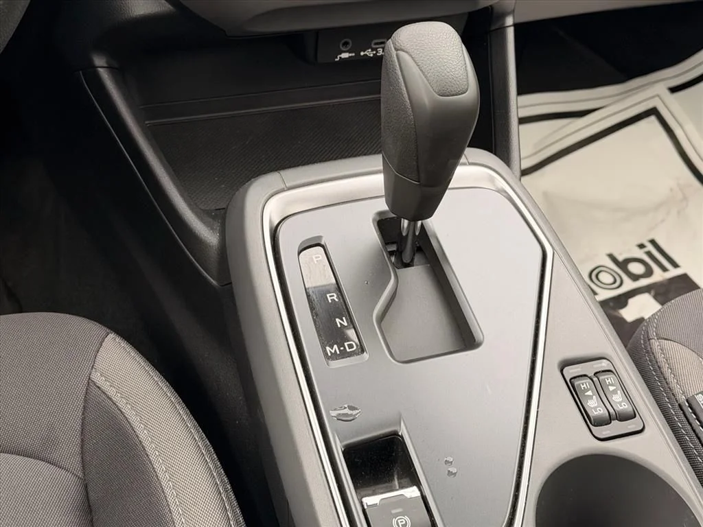 Used 2025 Silver Subaru Premium image 26