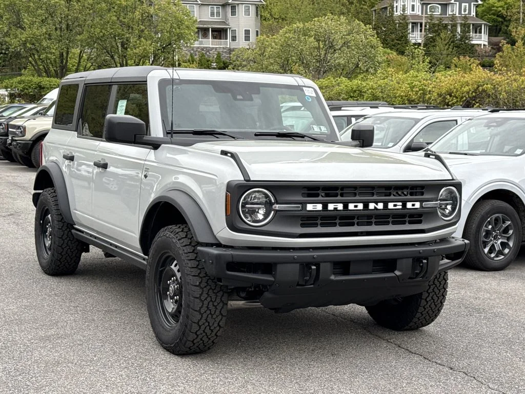 New 2026 White Ford Big Bend image 1