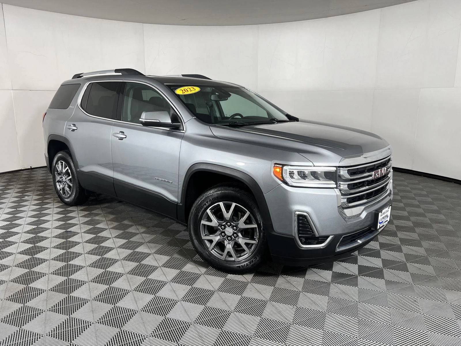 Used 2023 STERLING METALLIC GMC SLT image 49