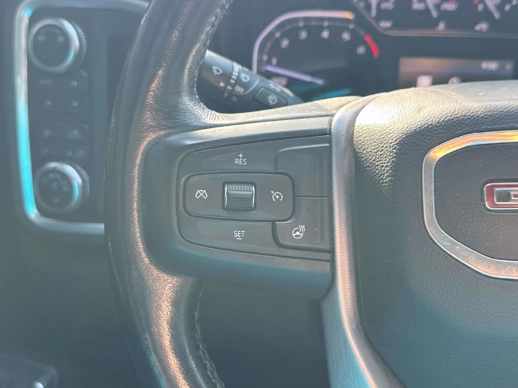 Used 2019 Black GMC SLT image 47