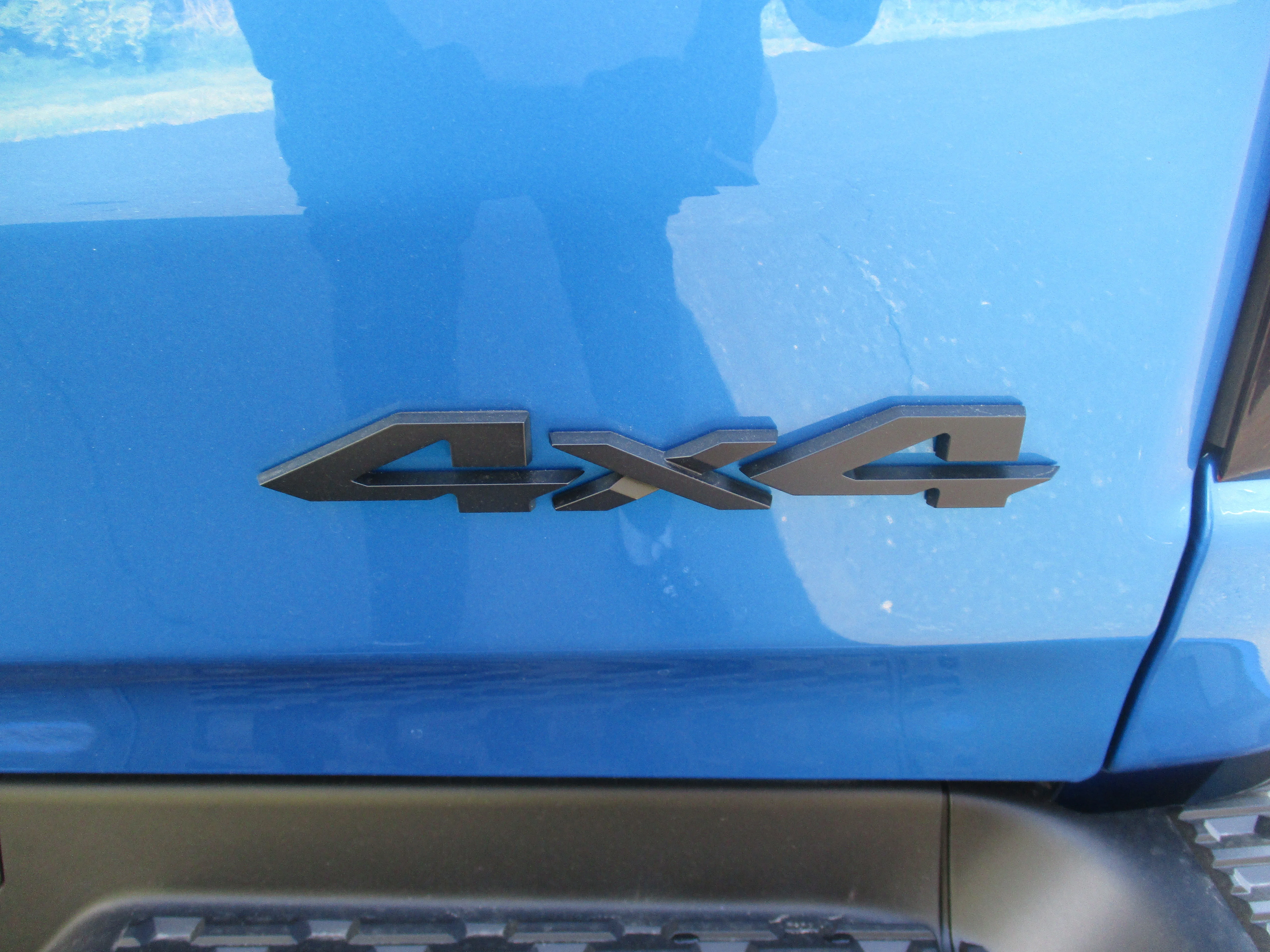 New 2026 Hydro Blue Pearl-Coat Exterior Paint RAM Big Horn image 38