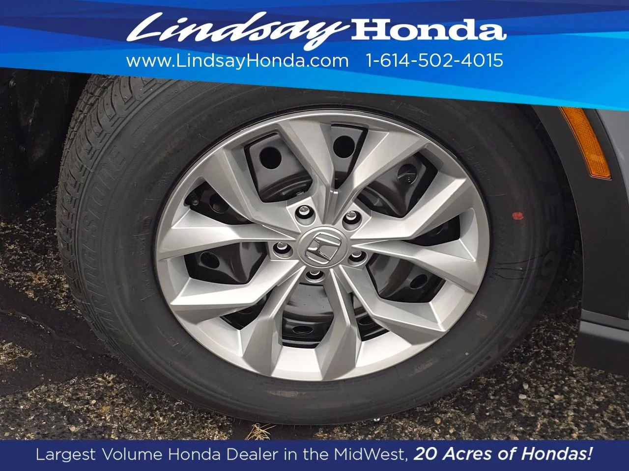 New 2026 Urban Gray Pearl Honda LX image 15