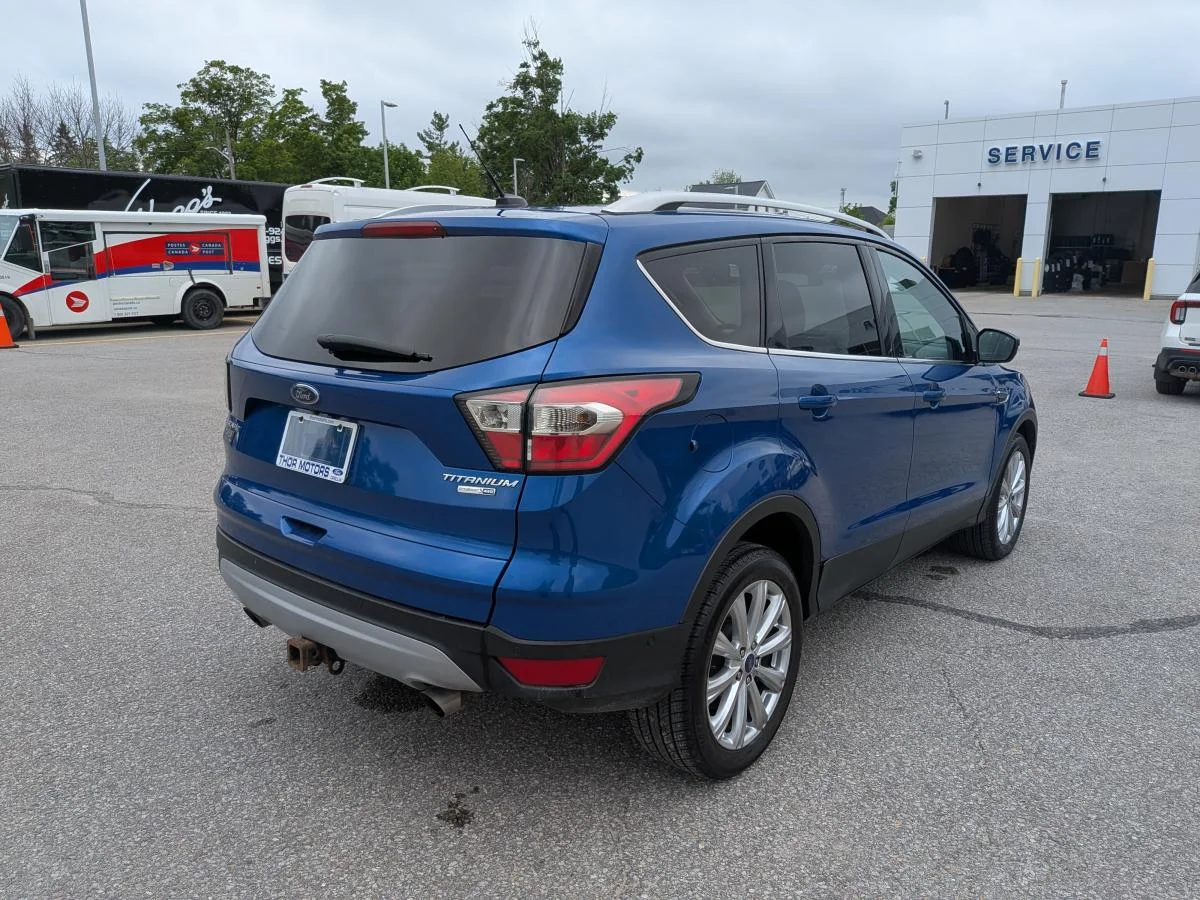 Used 2017 Blue Ford 4wd 4dr Titanium image 5