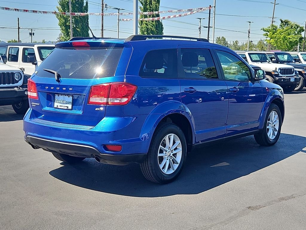 Used 2015 Blue Streak Pearlcoat Dodge SXT image 6