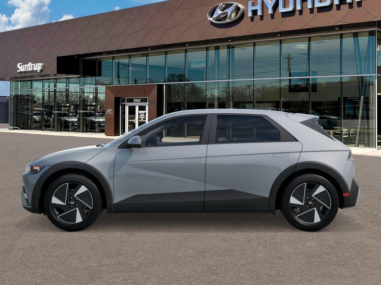 New 2025 Cyber Gray Hyundai SE image 3