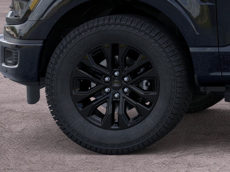 New 2026 Agate Black Metallic Ford XLT image 19