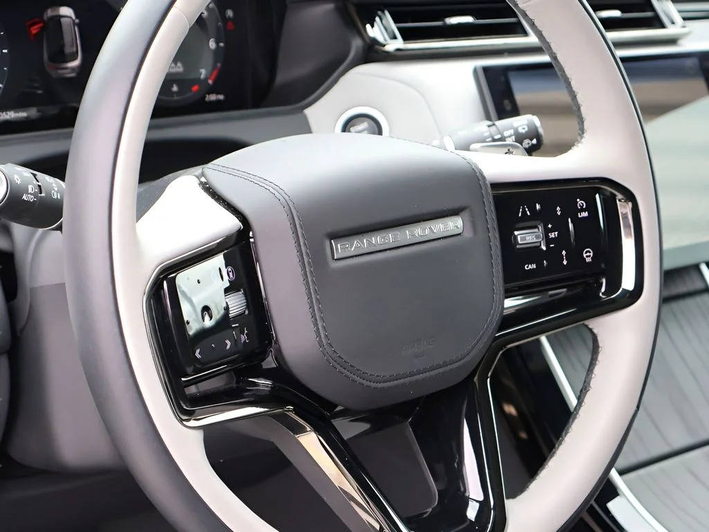 2026 Land Rover Range Rover Velar Dynamic SE - Photo 18