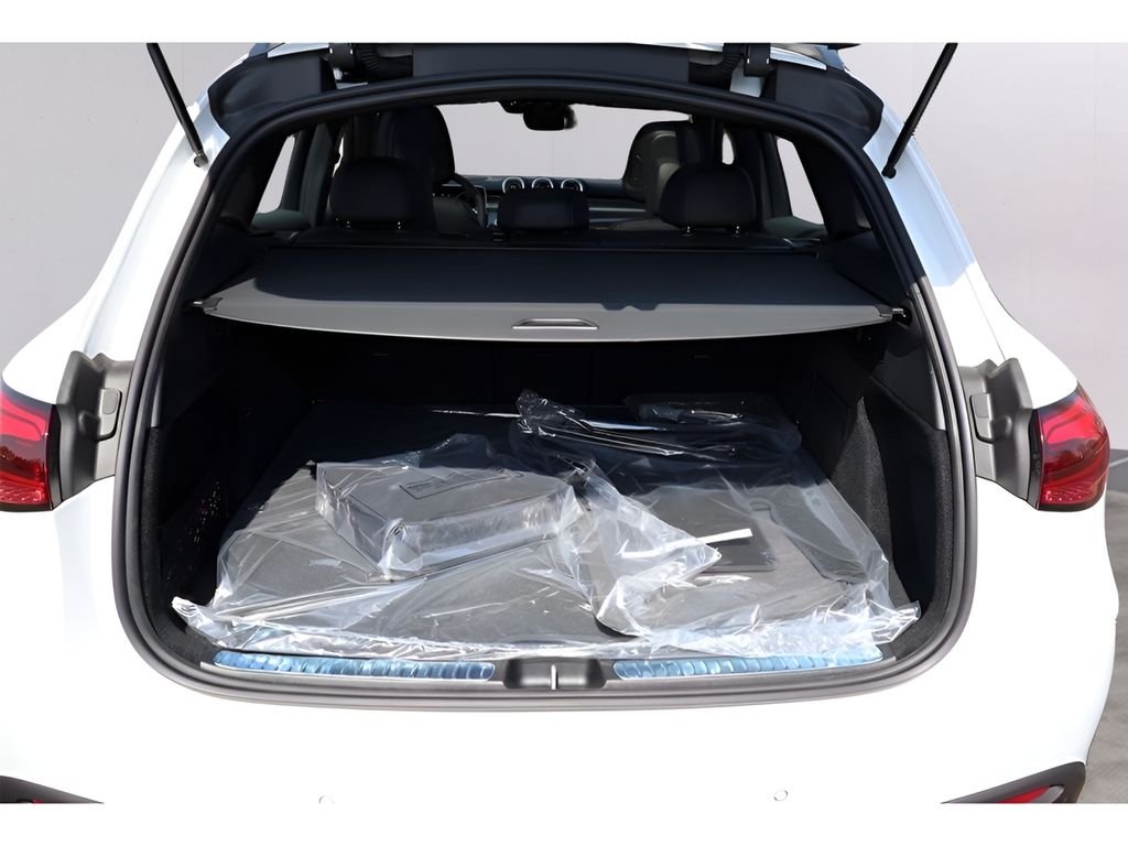 2025 Mercedes-Benz GLC AMG GLC63 S - Photo 34