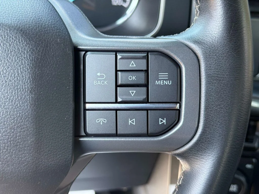Used 2023 Blue Ford XLT image 28