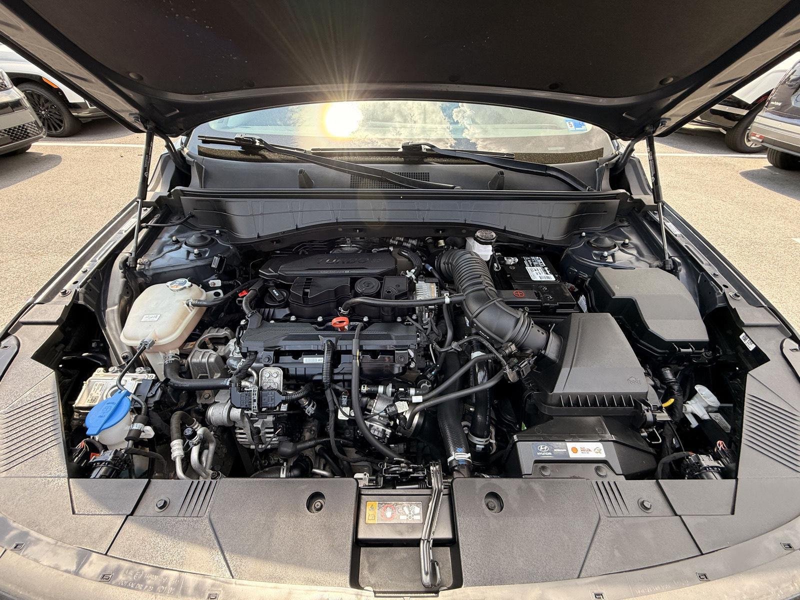 2024 Hyundai Kona Limited - Photo 11