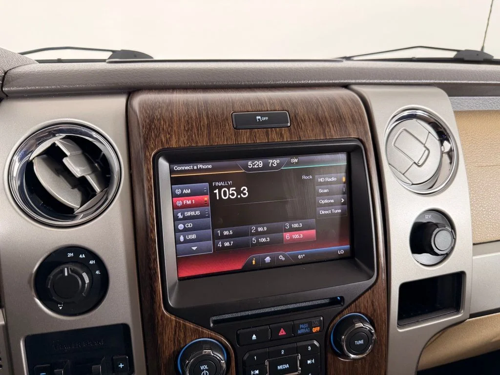 Used 2014 Red Ford Lariat image 32