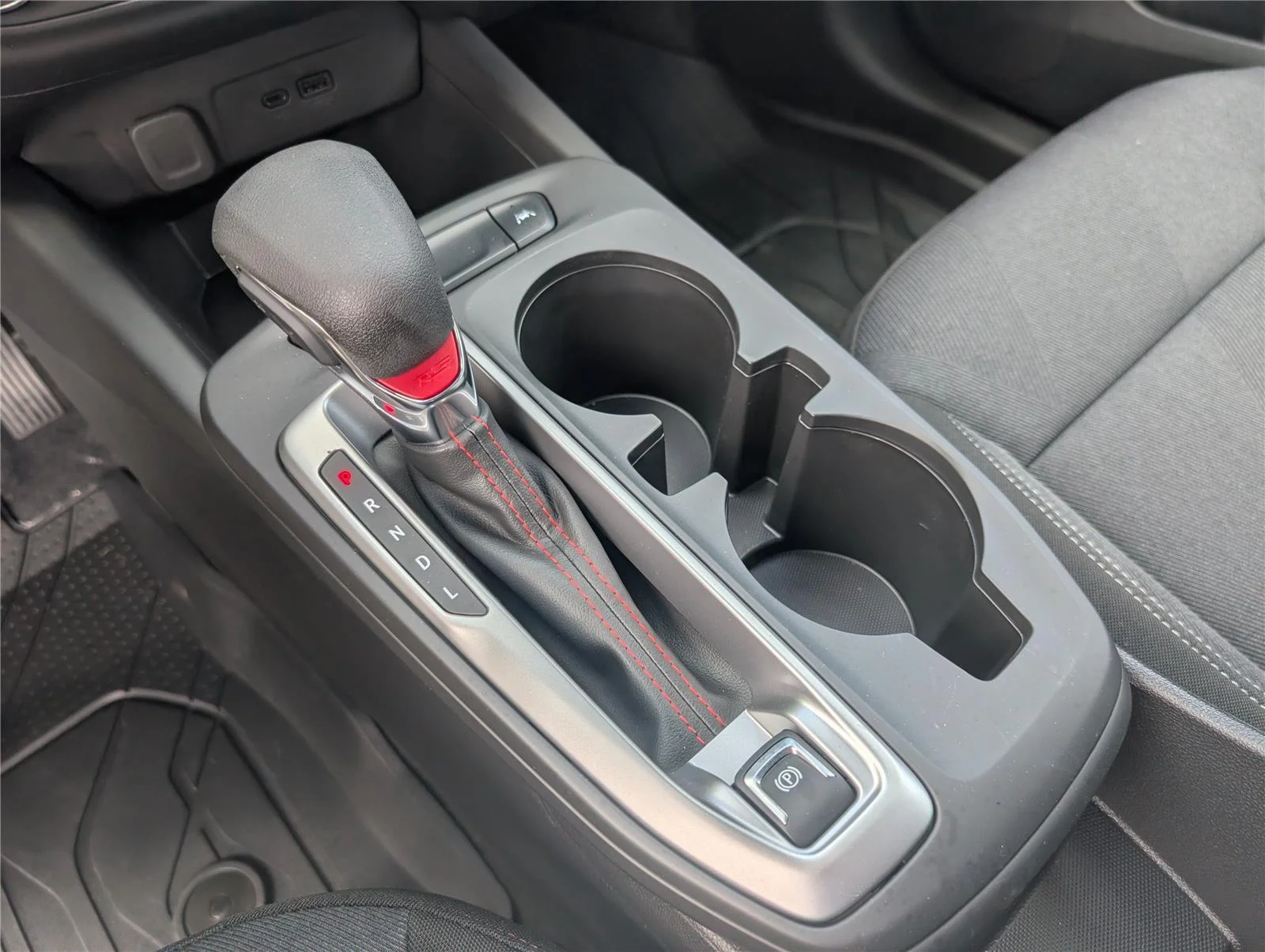 2026 Chevrolet Trax RS - Photo 18