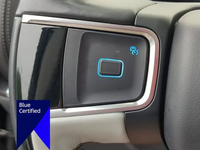 Used 2025 Black Ford Platinum image 18