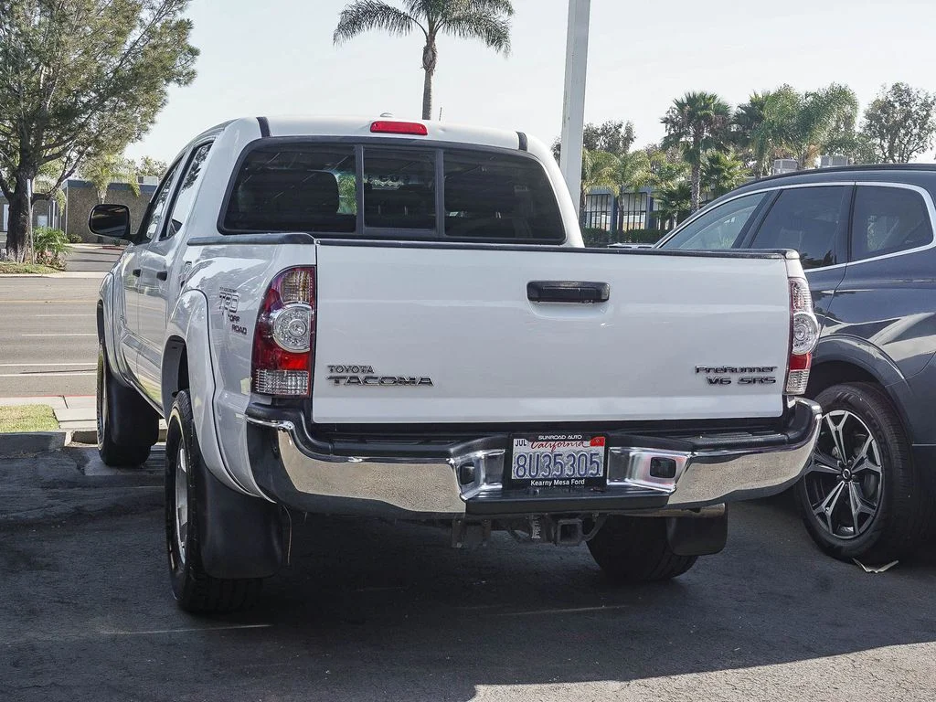 Used 2009 White Toyota PreRunner image 5