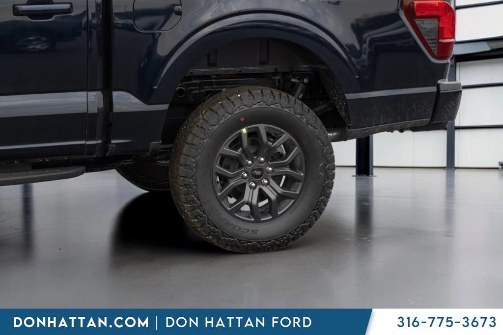 New 2026 Antimatter Blue Metallic Ford Tremor® image 31