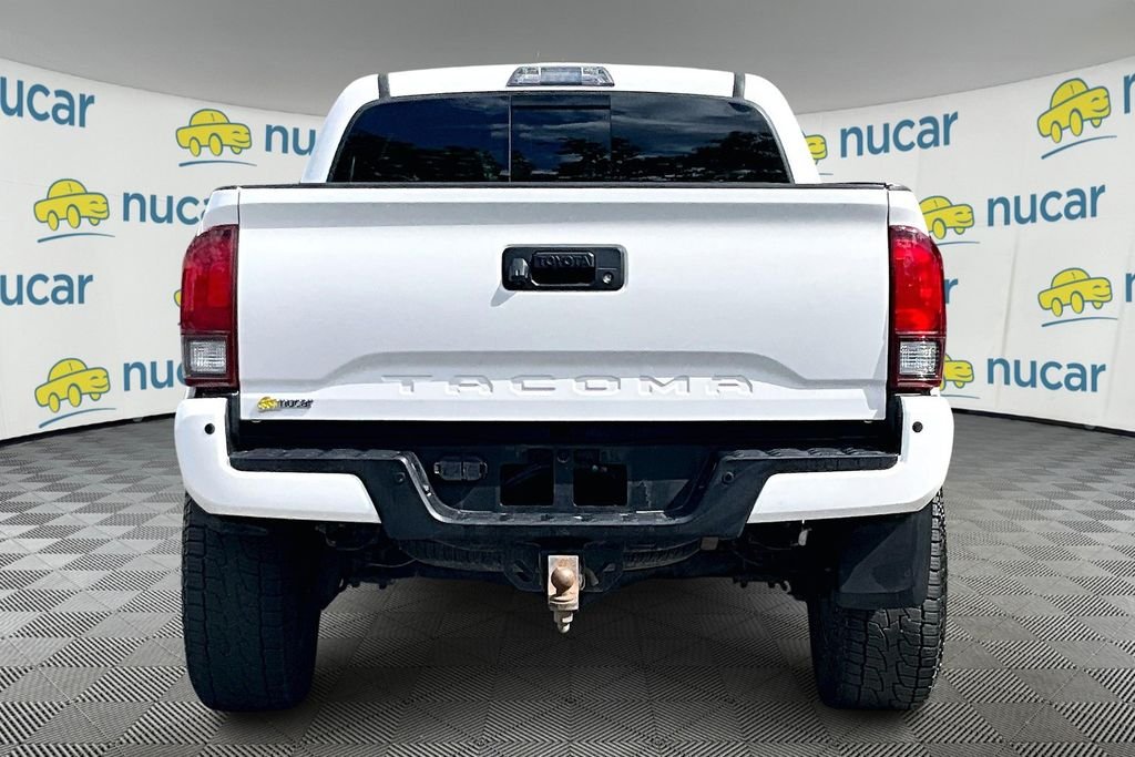 Used 2018 White Toyota TRD Off-Road image 4