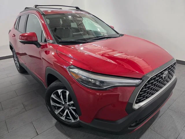 Used 2023 Red Toyota XLE image 7
