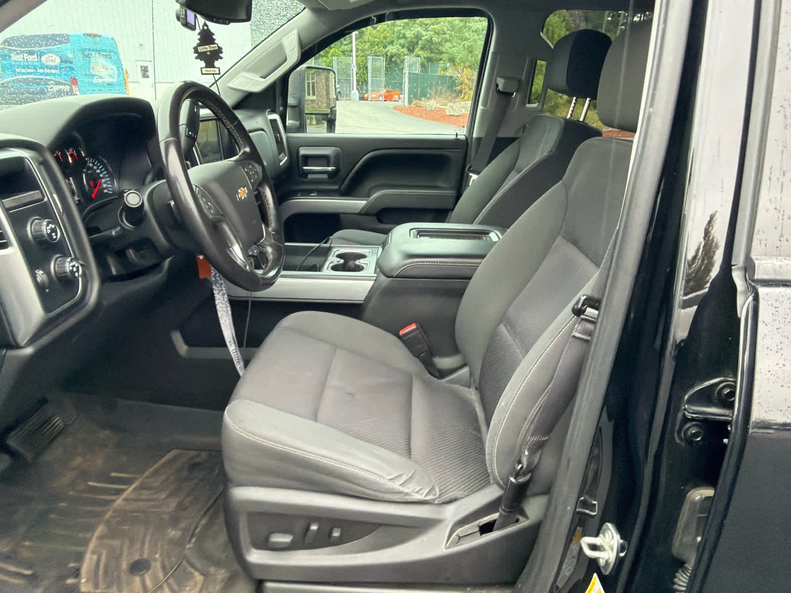 Used 2017 Black Chevrolet LT image 4