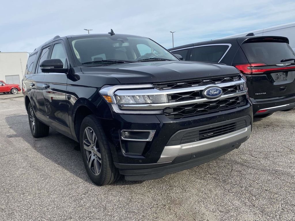 2024 Ford Expedition Limited MAX's photo