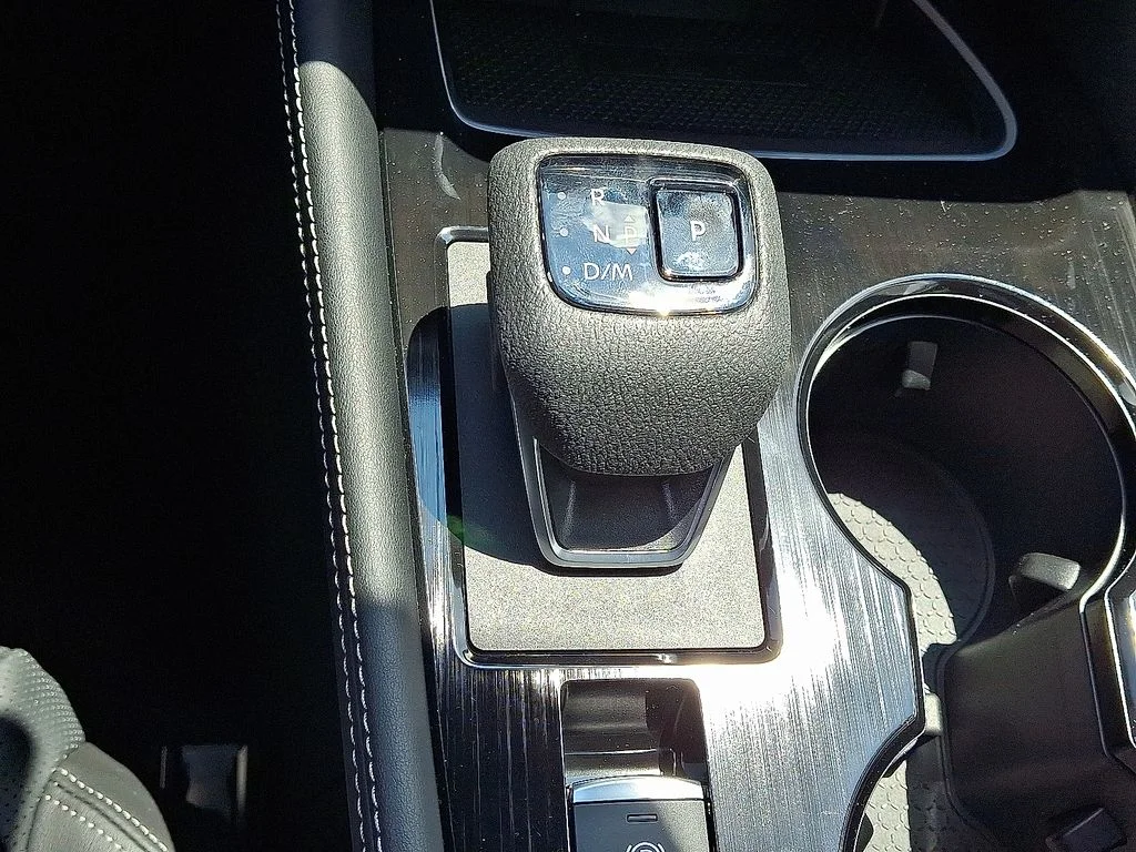New 2026 Black Nissan Platinum image 12