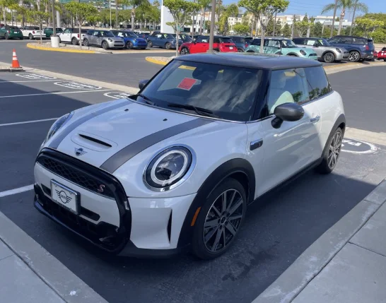 2024 MINI Hardtop Cooper S's photo