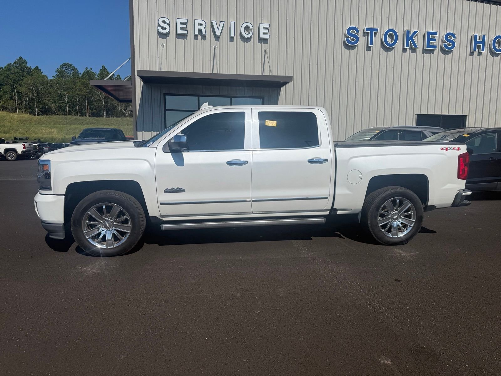 Used 2017 Beige Chevrolet High Country image 4