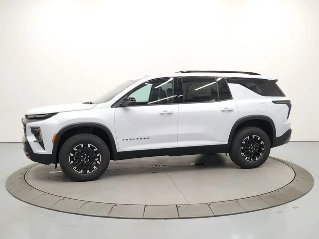 New 2026 White Chevrolet Z71 image 4