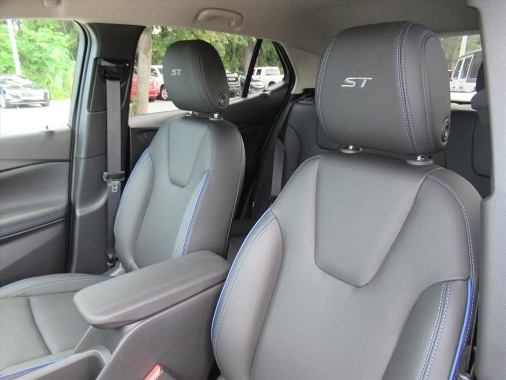 Used 2026 White Buick Sport Touring image 17