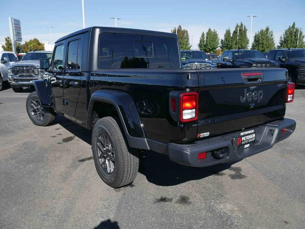 2025 Jeep Gladiator Sport S - Photo 19