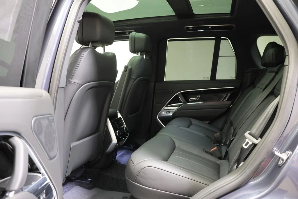2026 Land Rover Range Rover SE - Photo 34