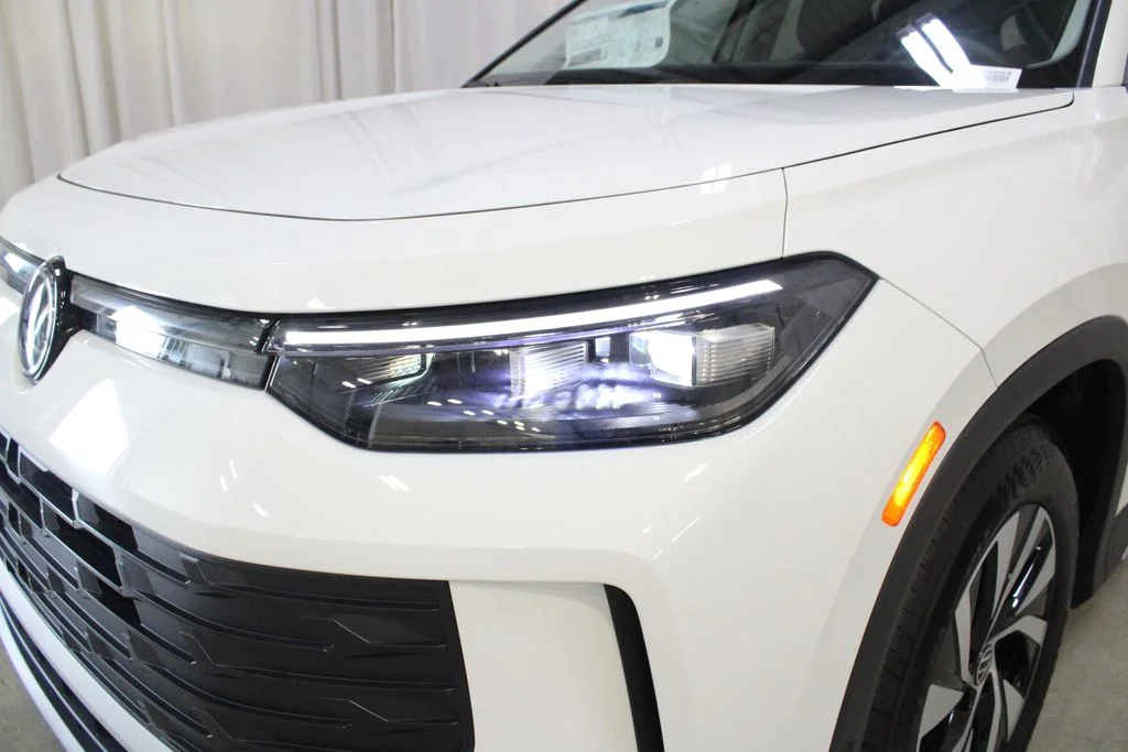 New 2026 White Volkswagen 2.0T S image 33