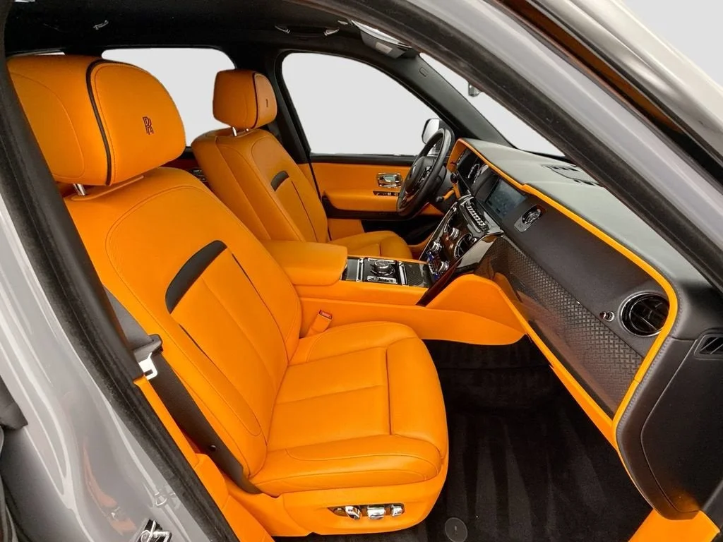 Used 2022 Burnout Gray Rolls-Royce Black Badge image 19