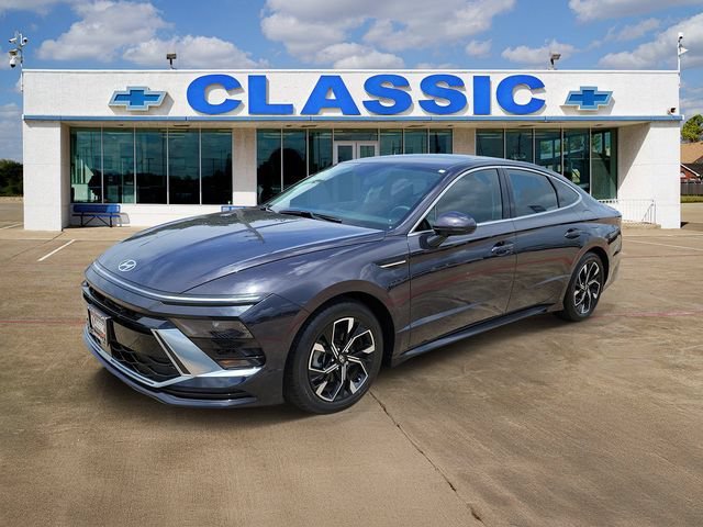 Used 2024 Blue Hyundai SEL image 3