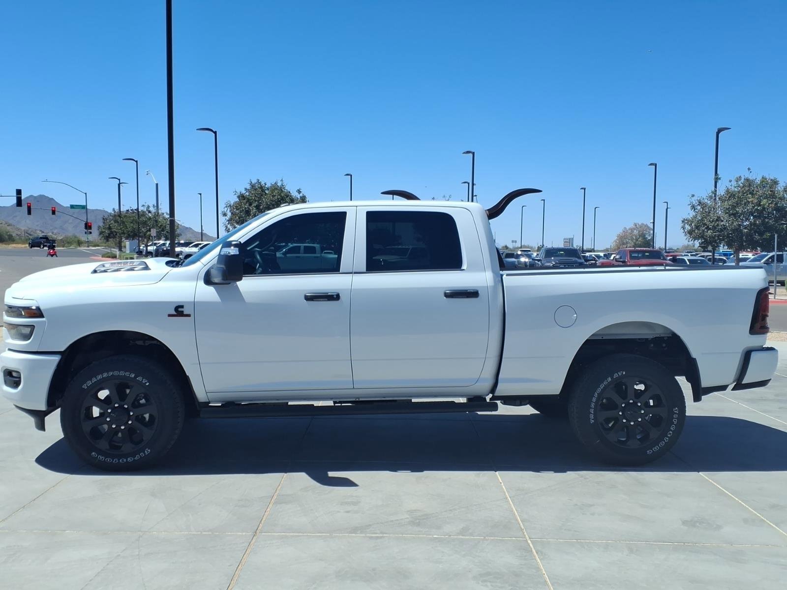 New 2026 Bright White Clear-Coat Exterior Paint RAM Tradesman image 3