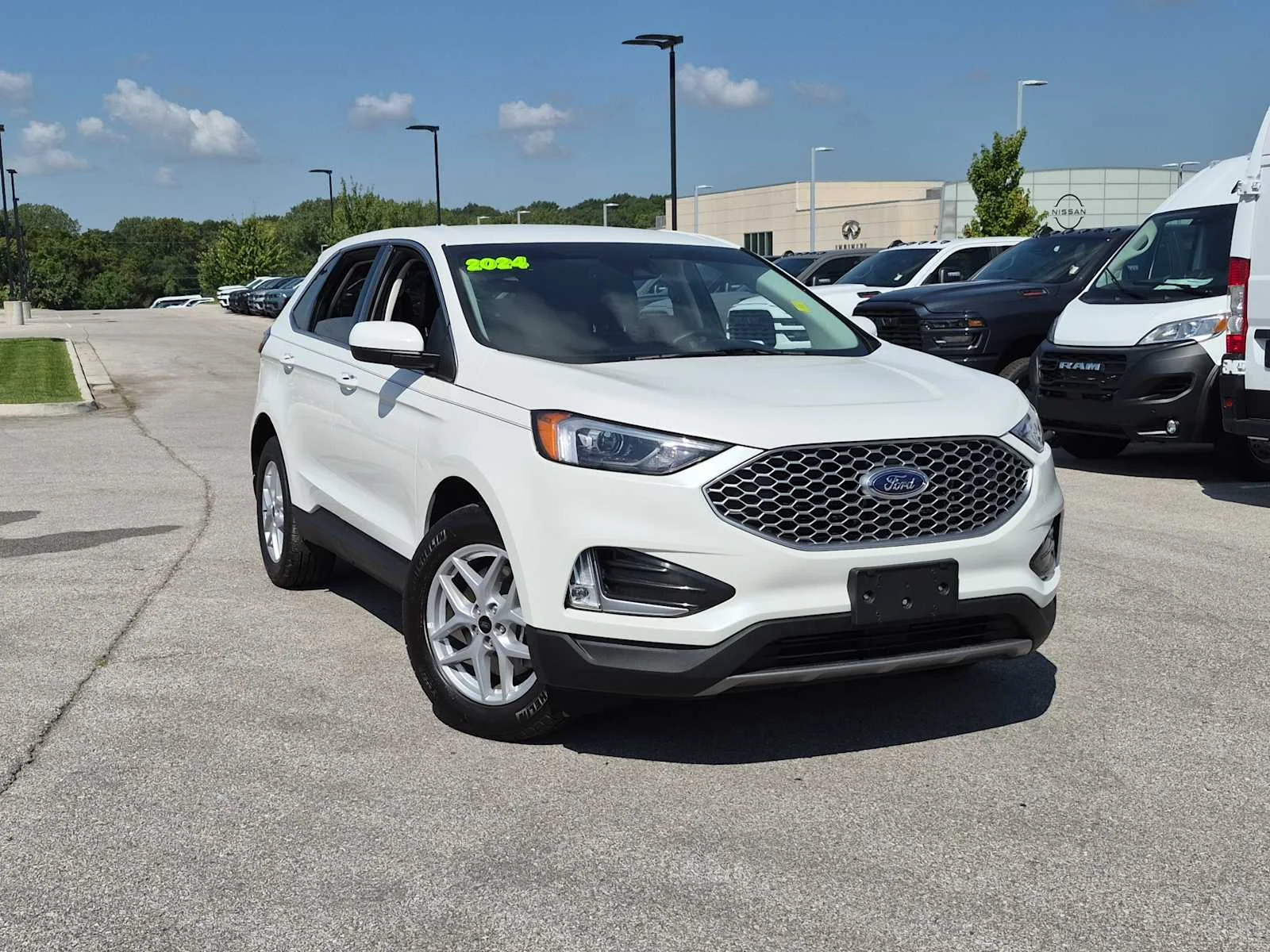 Used 2024 Ford Edge SEL with VIN 2FMPK4J94RBB19383 for sale in Kansas City