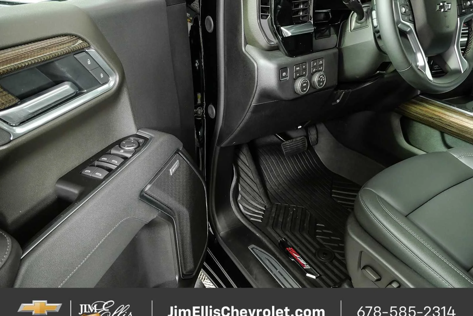 New 2026 Black Chevrolet RST image 8