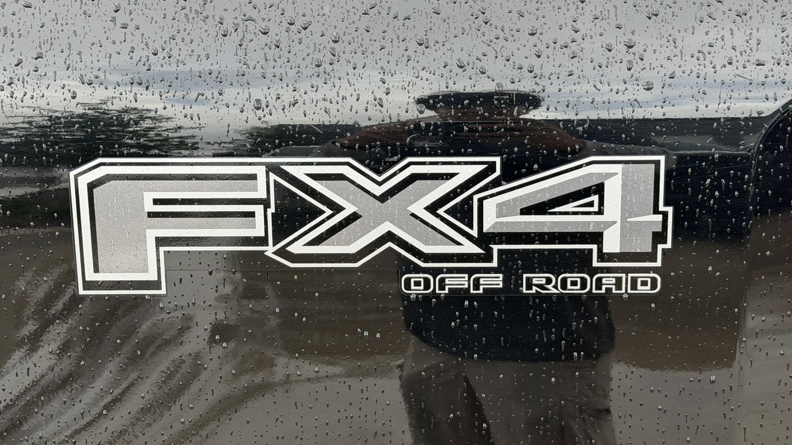 Certified Used 2024 Black Metallic Ford LARIAT image 19