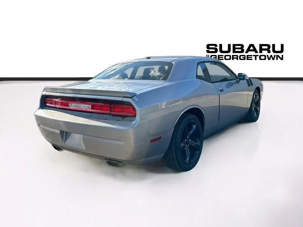 Used 2014 Silver Dodge SXT image 7