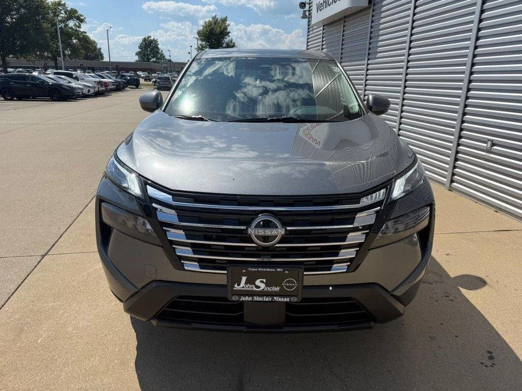 2026 Nissan Rogue SV - Photo 21