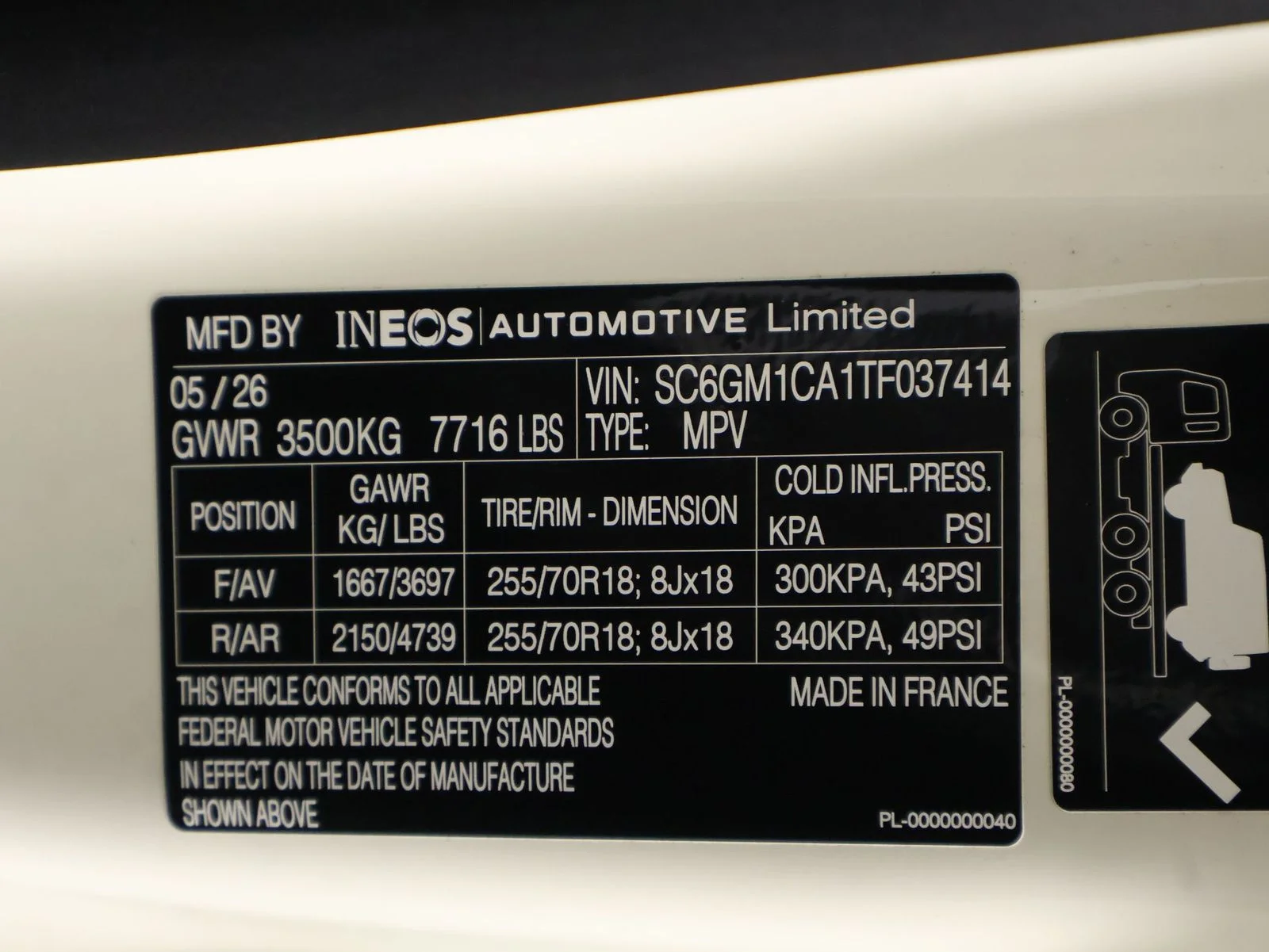 New 2026 Scottish White INEOS Fieldmaster Edition image 22