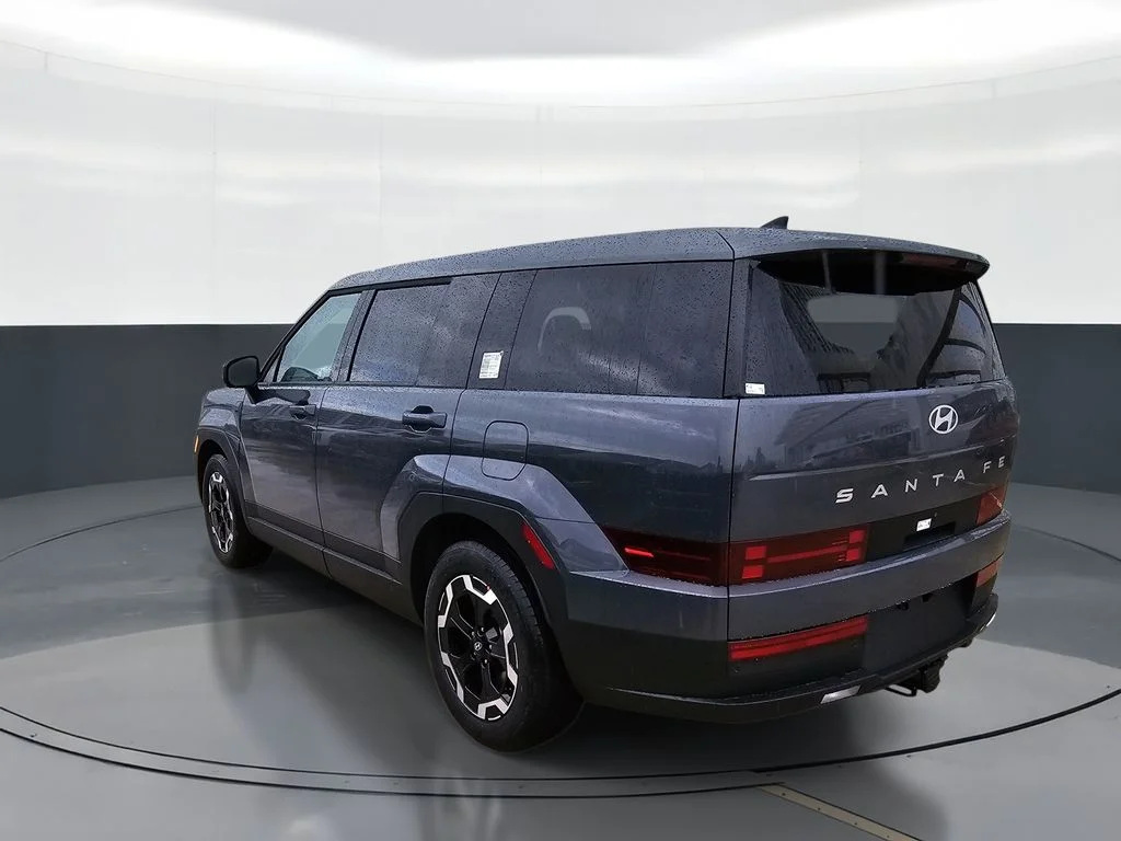 New 2027 Gray Hyundai SE image 4